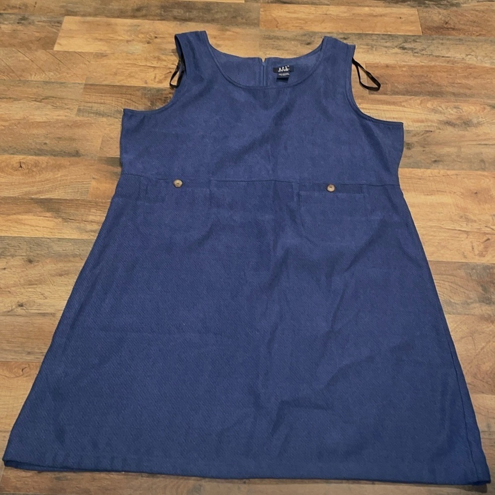 D.P.S. New York Dress. ‎ Size Large.